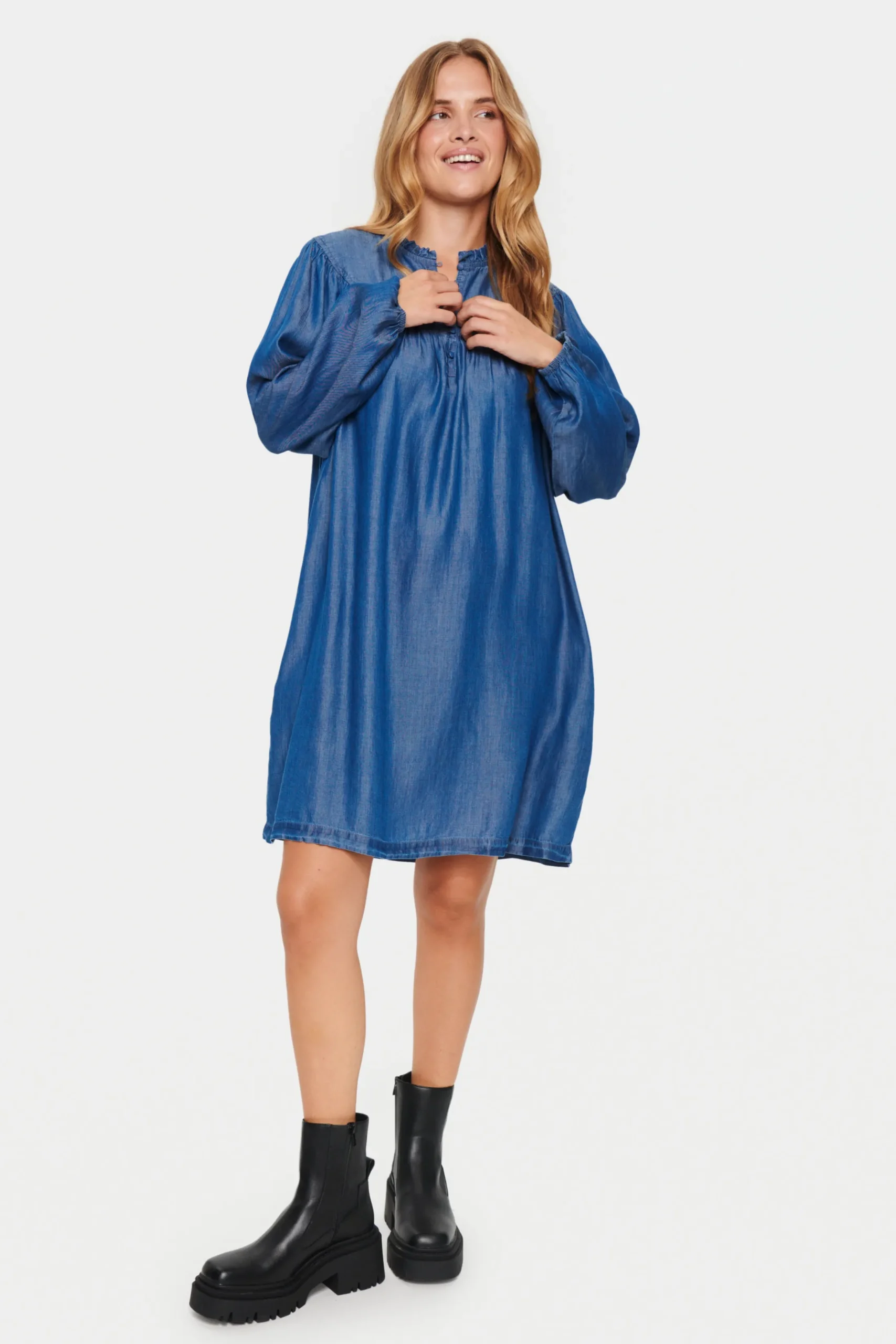 ChambraSZ Kleid