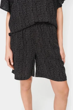 EduaSZ Shorts
