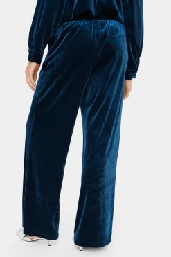 HenrikaSZ Velvet Hose
