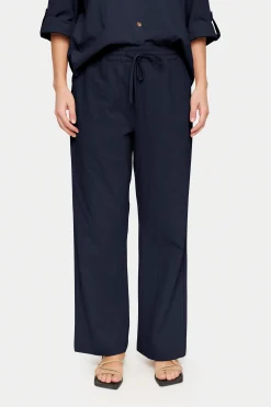 Zalinda Hose