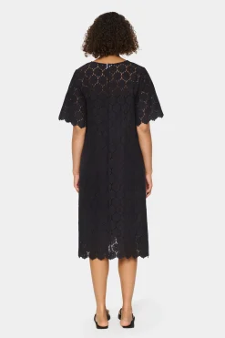 ZojaSZ Kleid